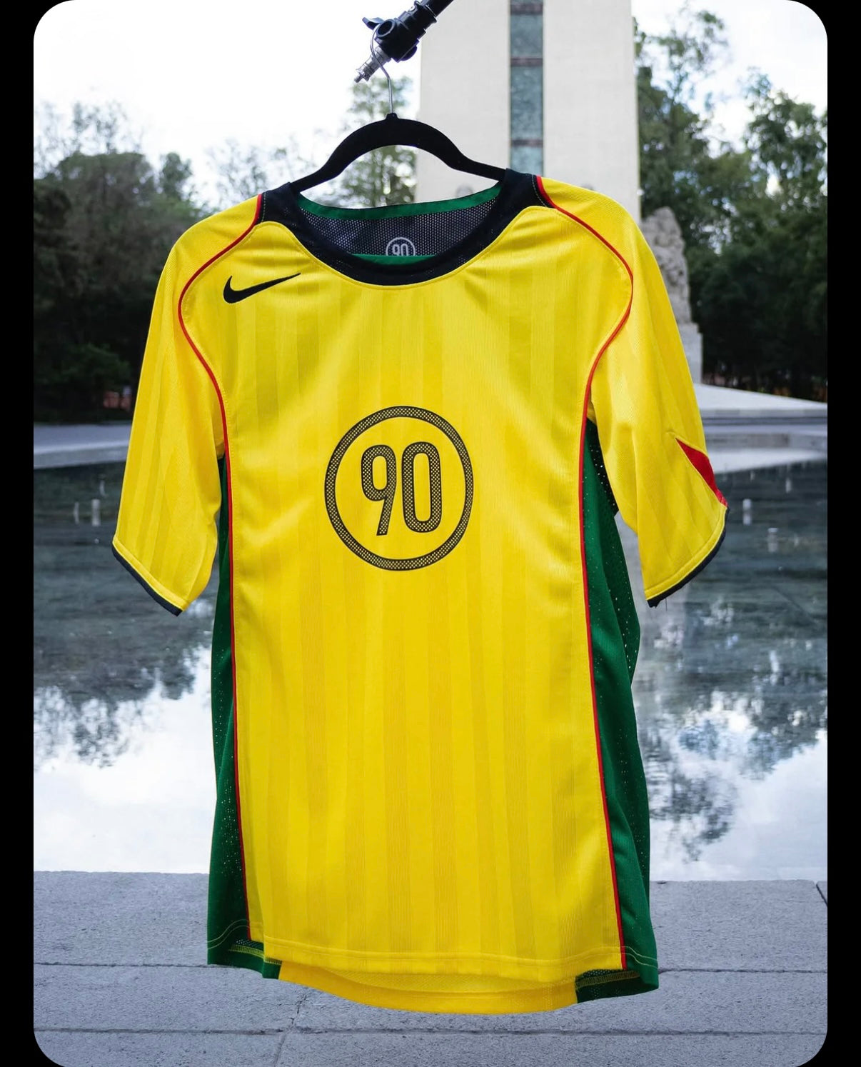Total 90 - Tour Yellow
