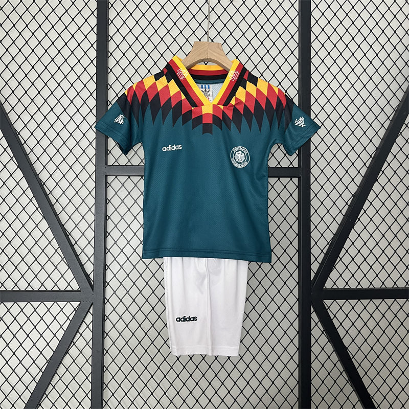 Kids Germany Retro Kit