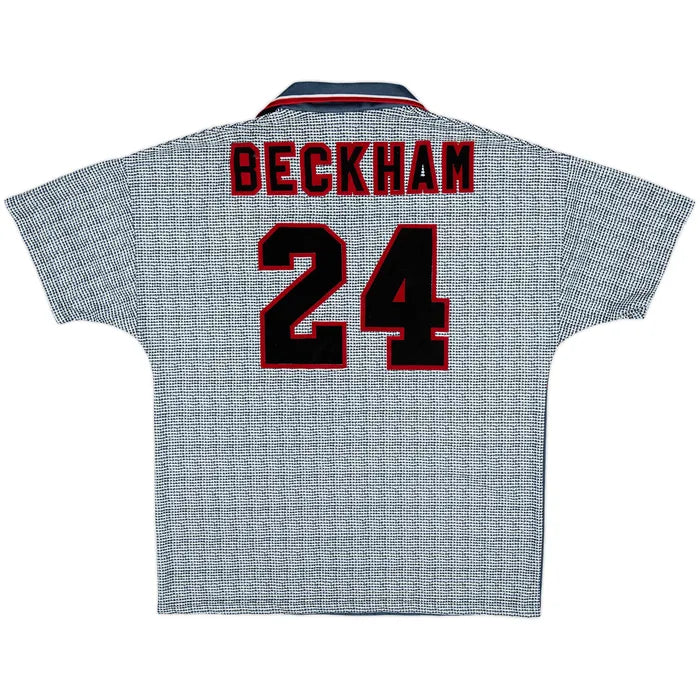 Manchester United 1995/96 Away Shirt Beckham #24