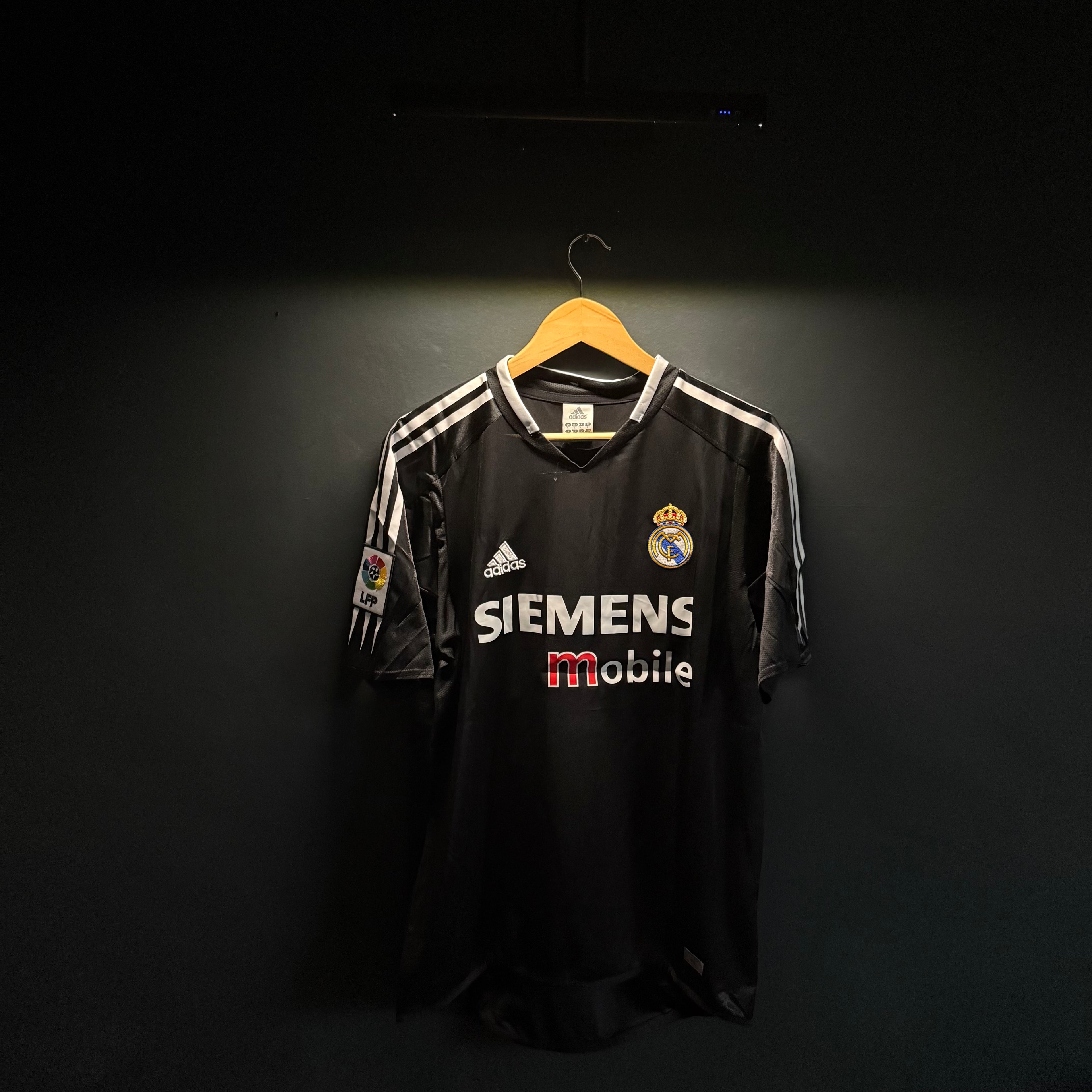 Real Madrid 2004/05 'Beckham 23'