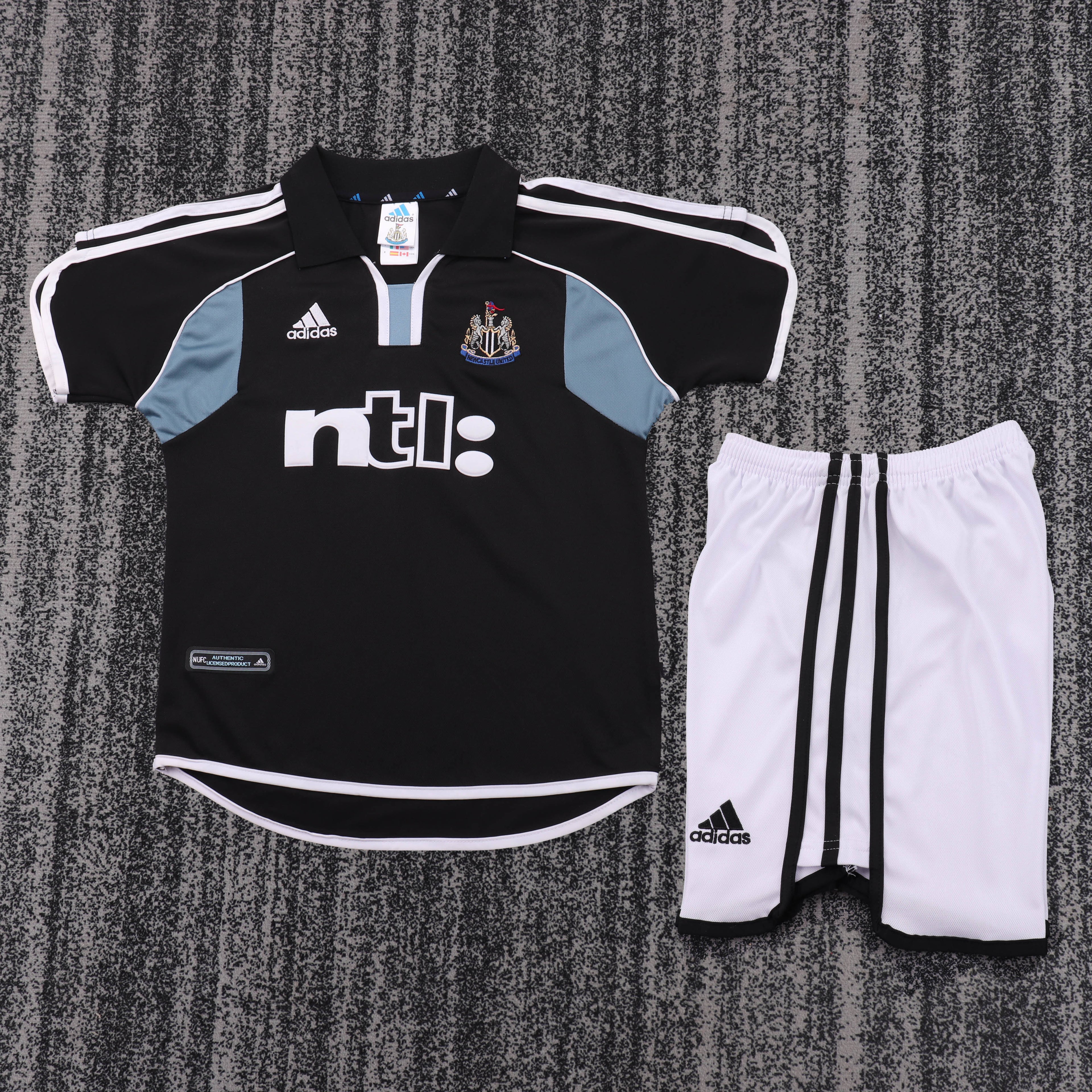 Kids Newcastle Retro Kit