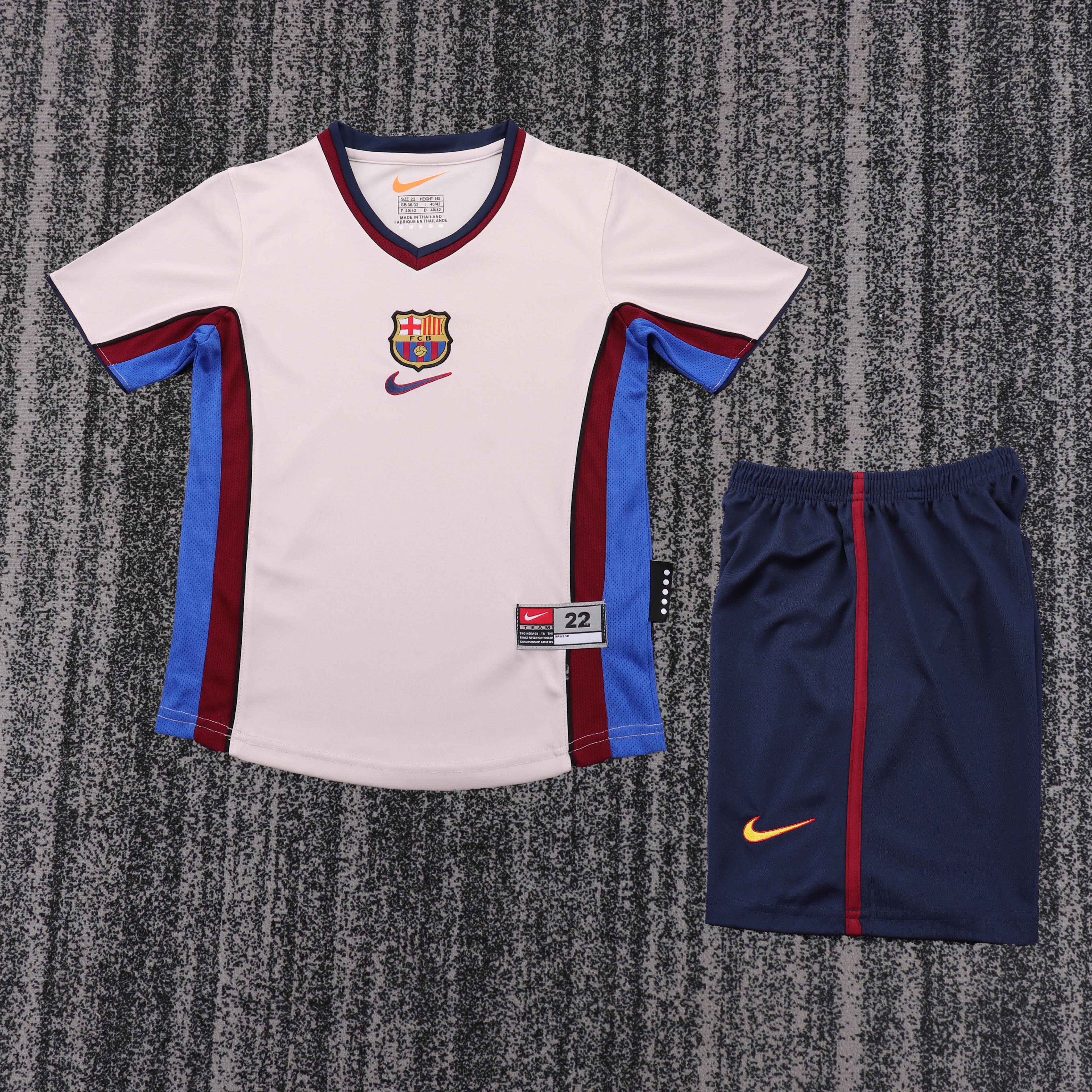 Kids FC Barcelona Retro Kit