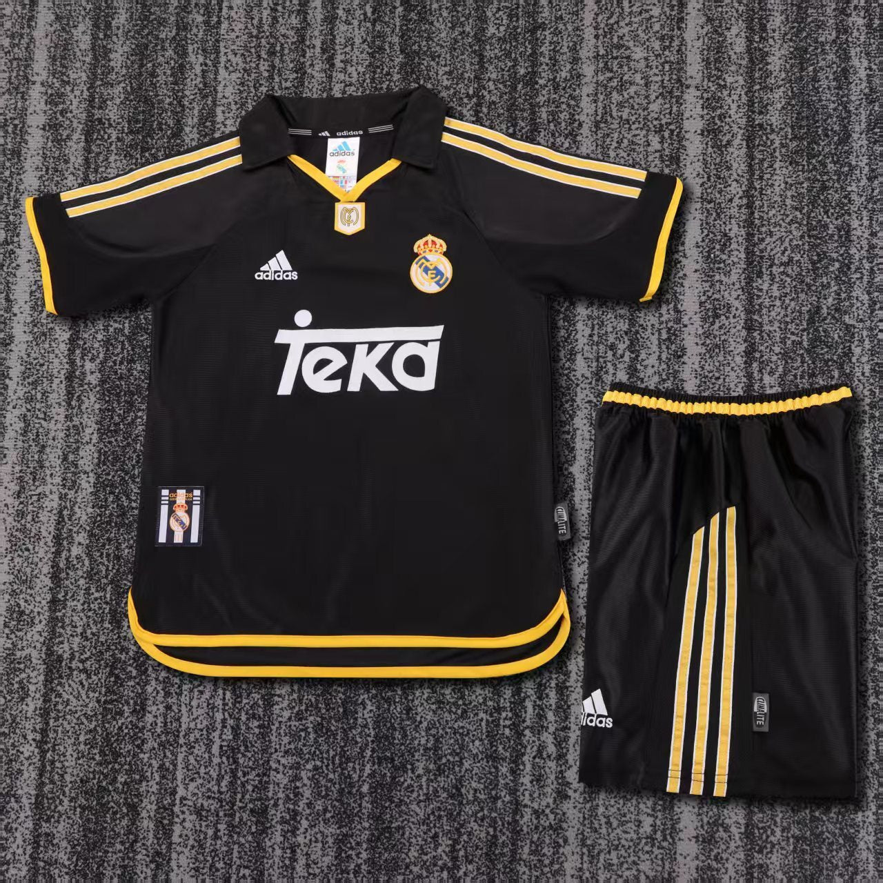 Kids Real Madrid Retro Kit