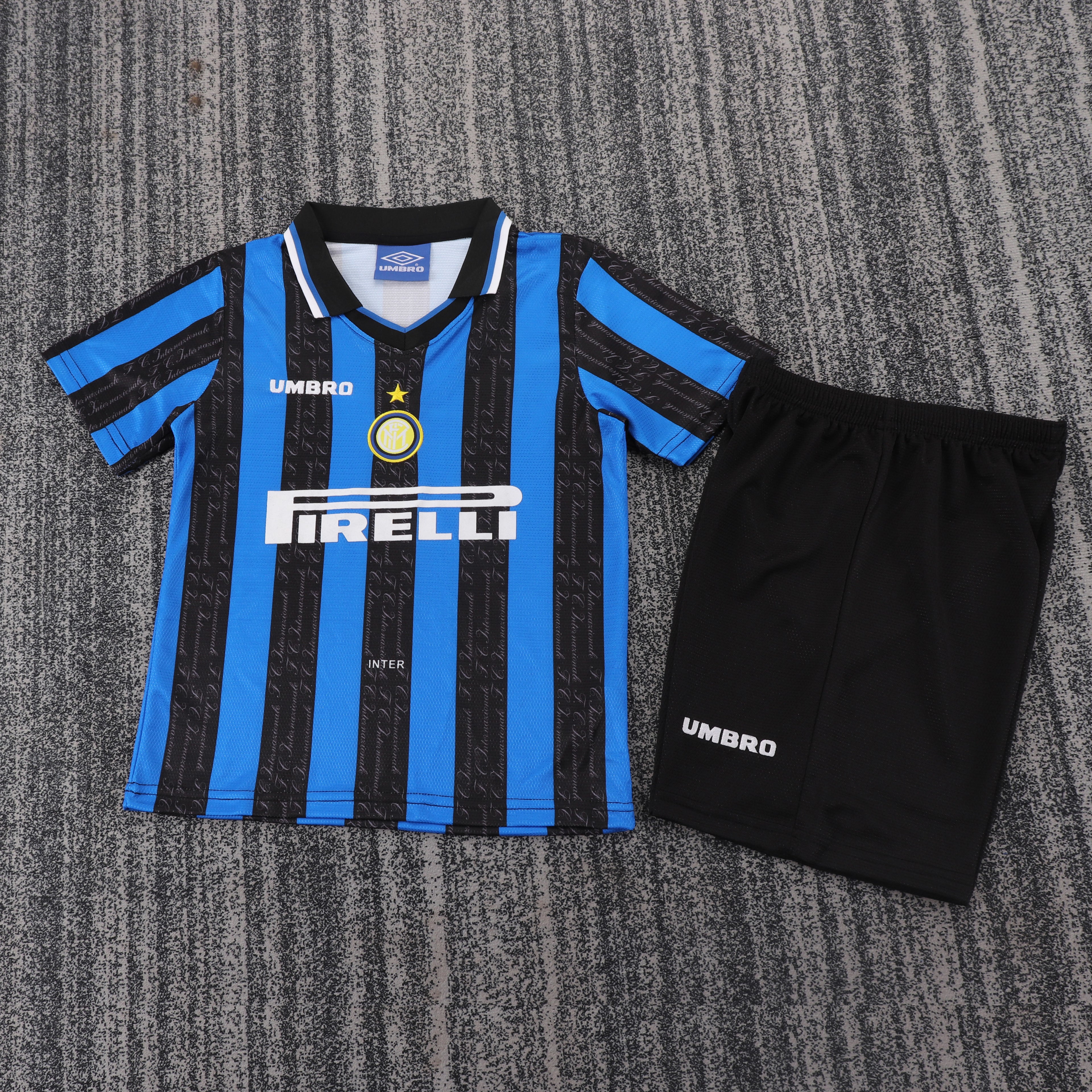Kids Inter Milan Retro Kit