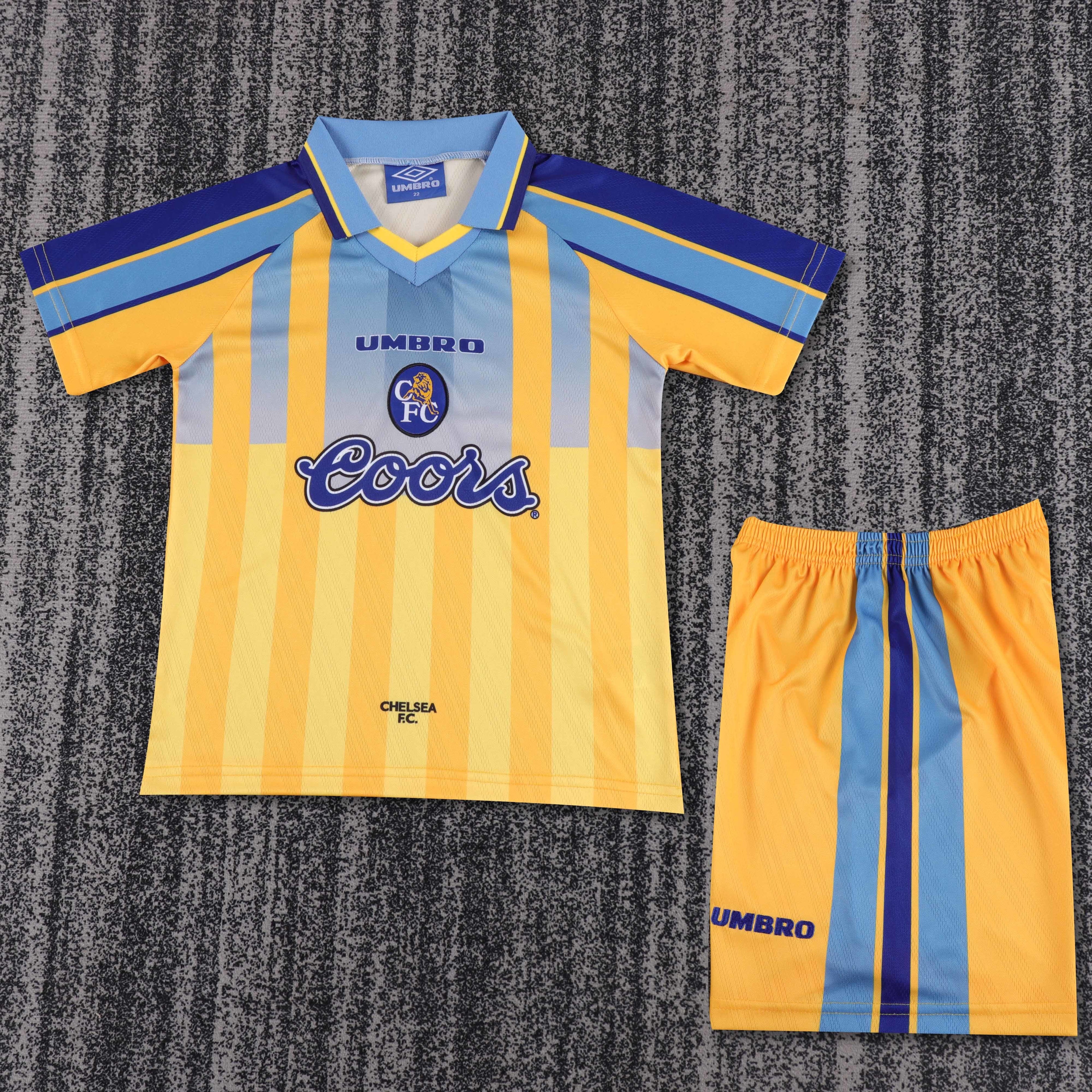 Kids Chelsea Retro Kit
