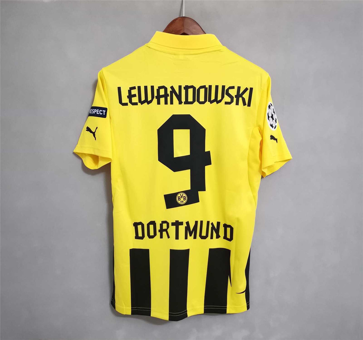 Borussia Dortmund + Lewandowski Retro