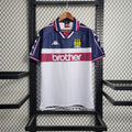 Manchester City Retro
