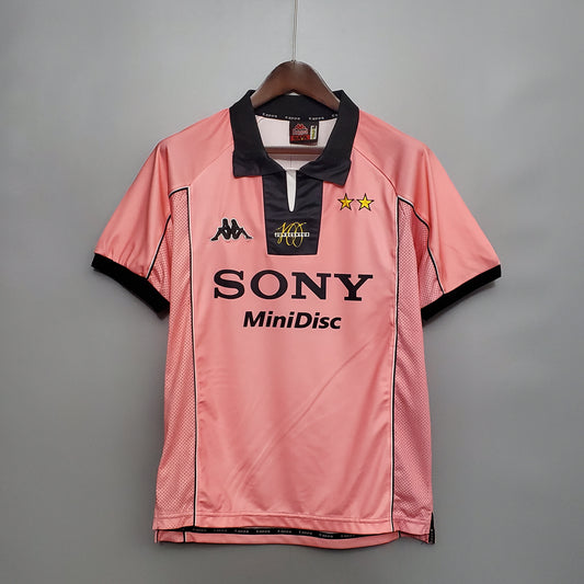 Juventus 97/98 Away Shirt