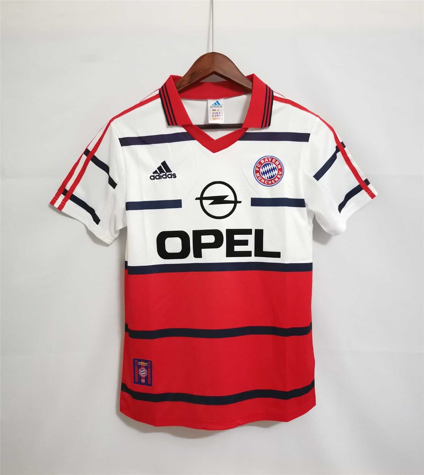 Bayern Munich 98/01 Away Shirt