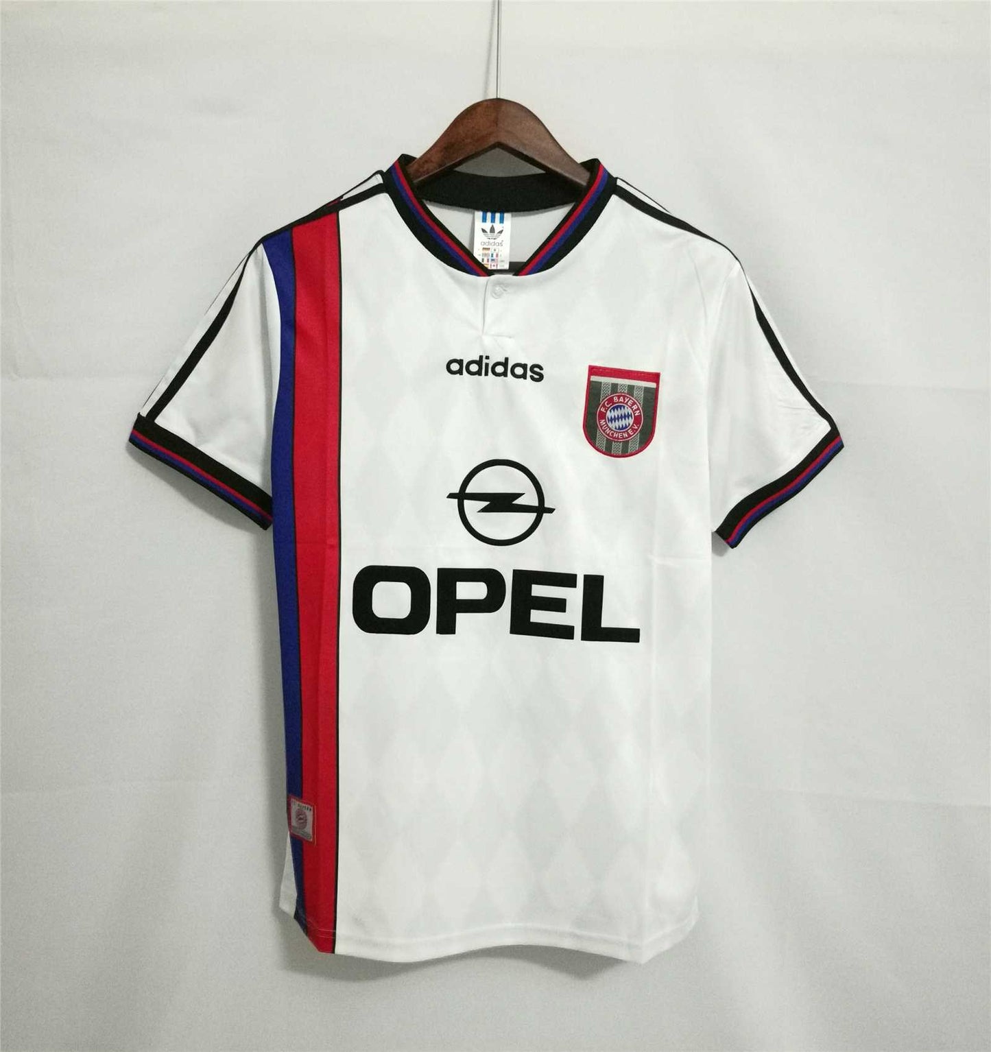 Bayern Munich 95/96 Away Shirt