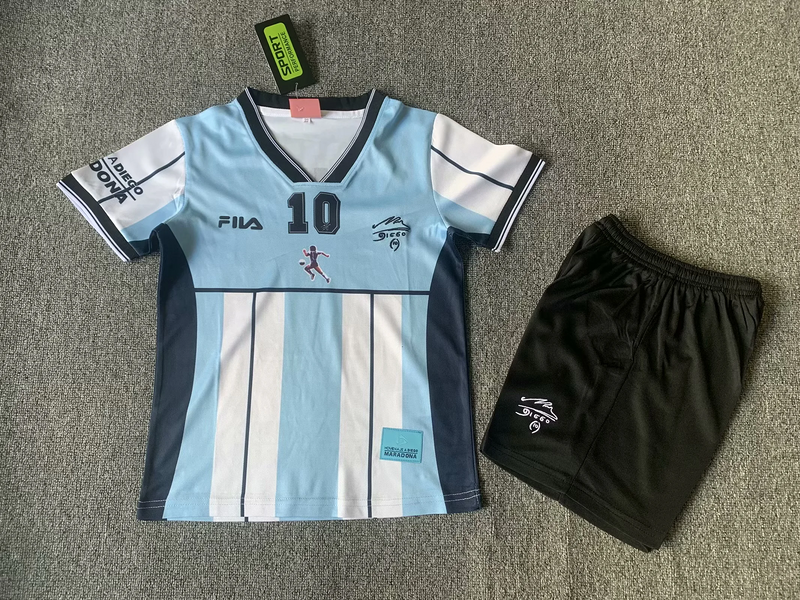 Kids Argentina + Maradona 10 Retro Kit