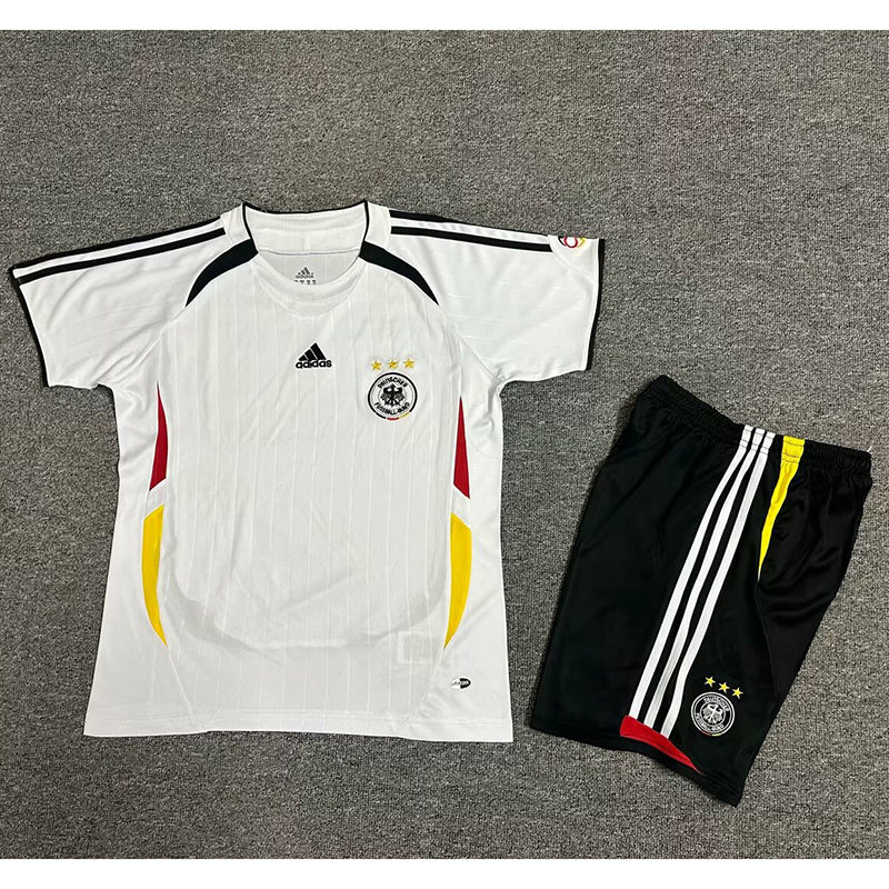Kids Germany Retro Kit
