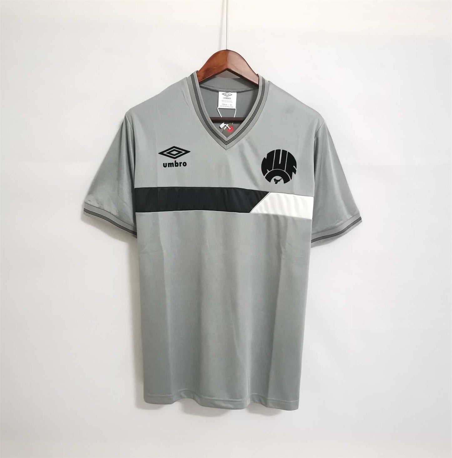 Newcastle Utd 86/87 Away Shirt