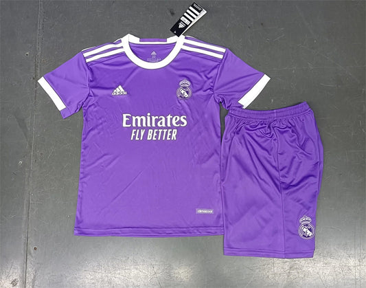 Real Madrid 16/17 Away Kit