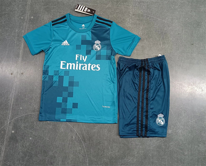 Real Madrid 17/18 Third Kit