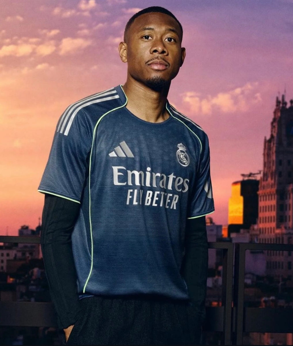 Real Madrid 25/26 Away